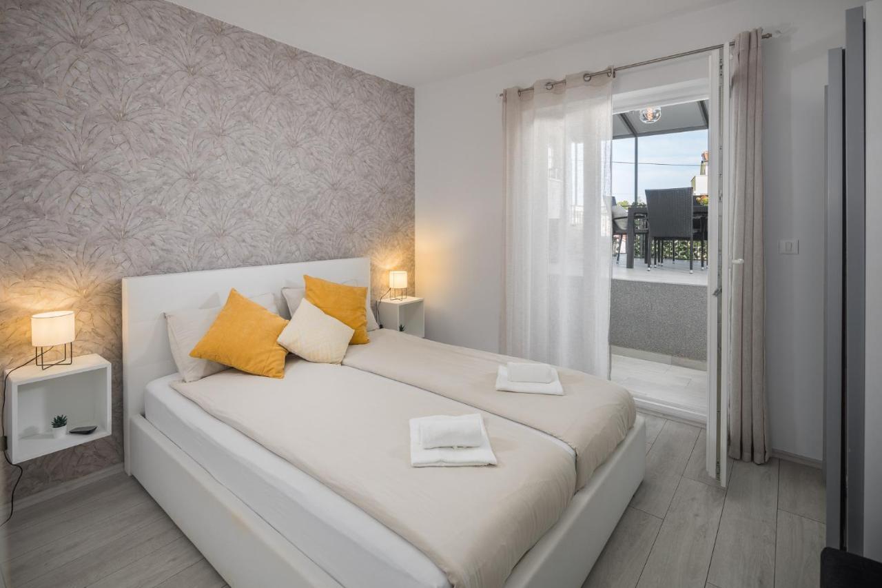 Apartment Sea Pearl Porec Exterior photo