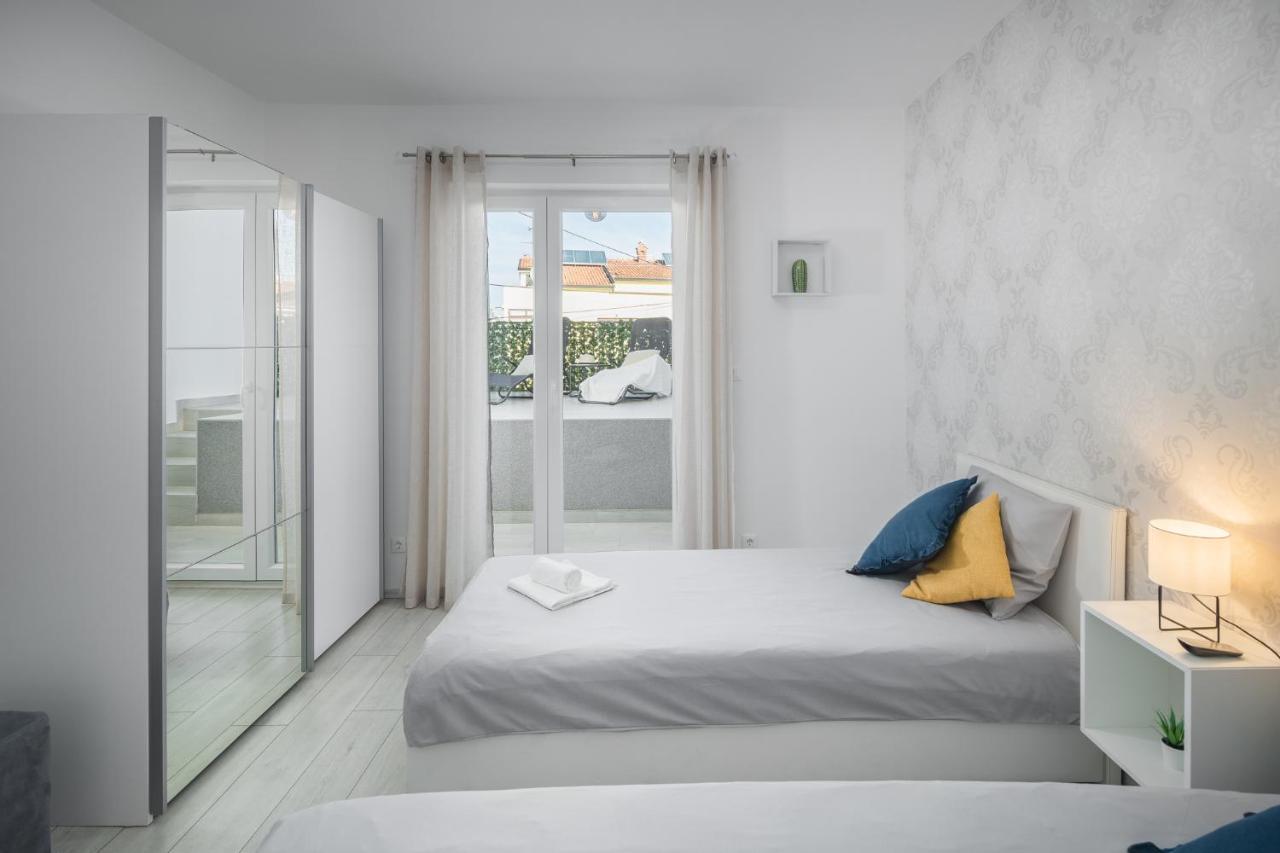 Apartment Sea Pearl Porec Exterior photo